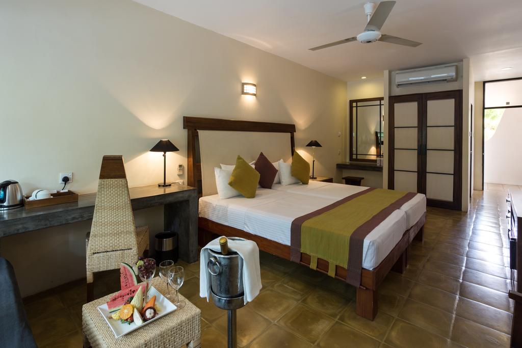 Nilaveli Beach Hotel - Booking Sri Lanka